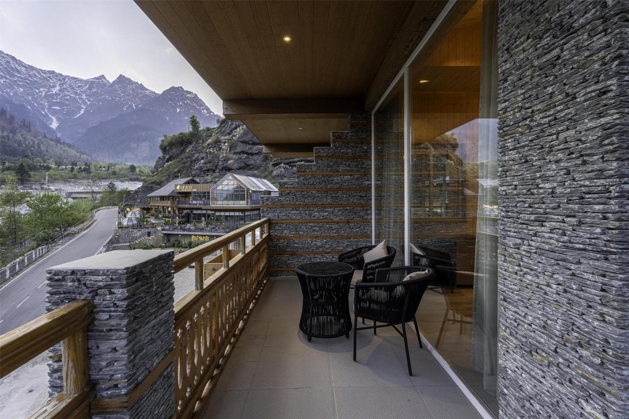 Palchan Hotel & Spa - A Member Of Radisson Individuals Retreats Манали Экстерьер фото