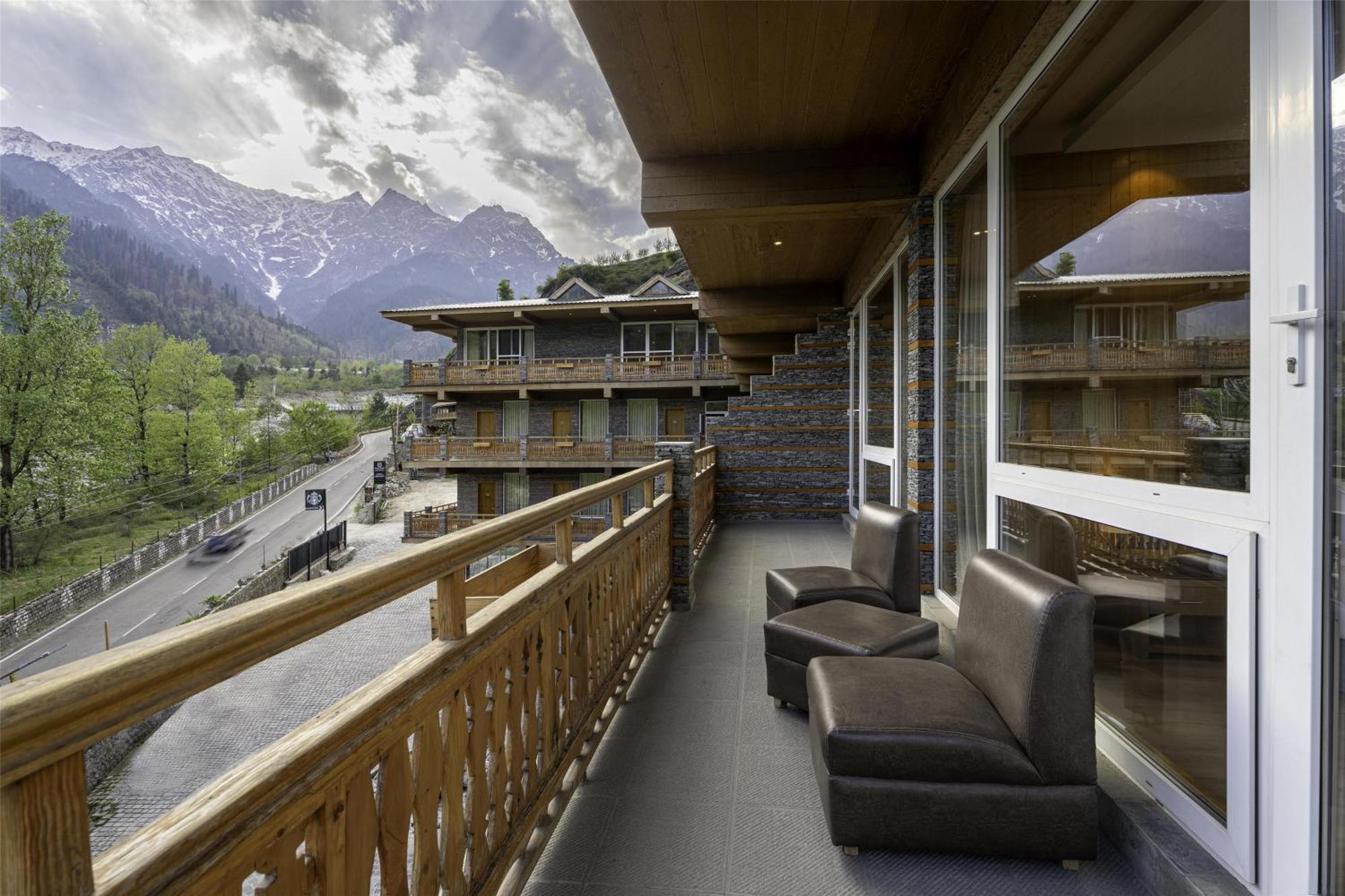 Palchan Hotel & Spa - A Member Of Radisson Individuals Retreats Манали Экстерьер фото