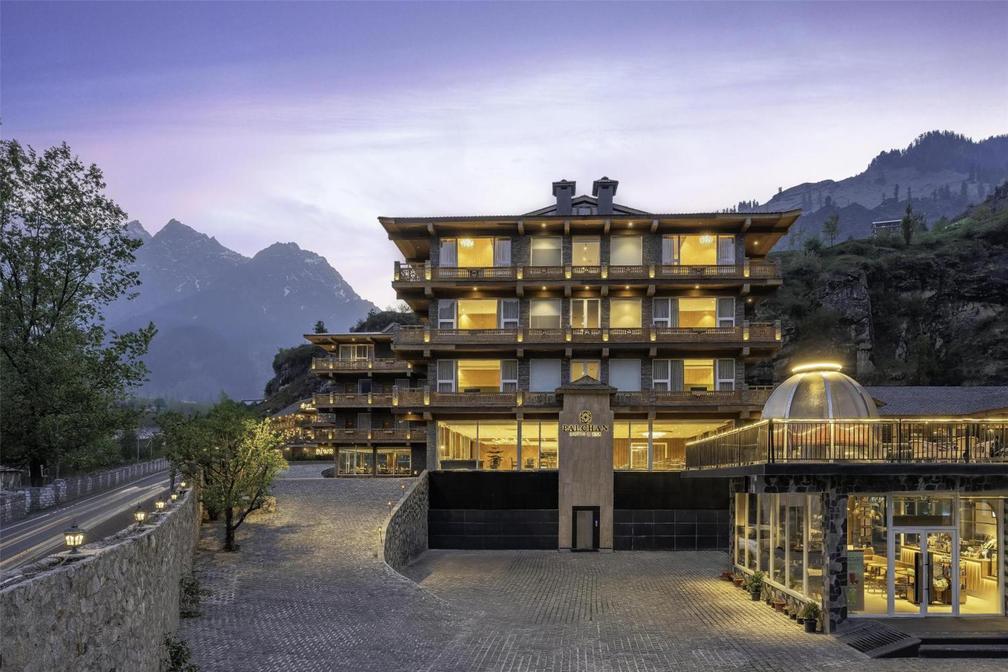 Palchan Hotel & Spa - A Member Of Radisson Individuals Retreats Манали Экстерьер фото